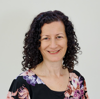 Dr Tamar Black